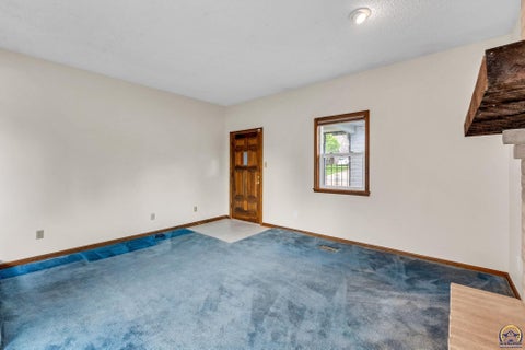 Tiny photo for 3563 SW Cambridge Ave, Topeka, KS 66614 (MLS # 245836)