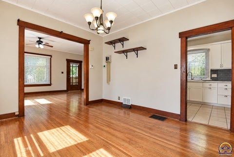 Tiny photo for 1184 SW Garfield Ave, Topeka, KS 66604 (MLS # 246880)
