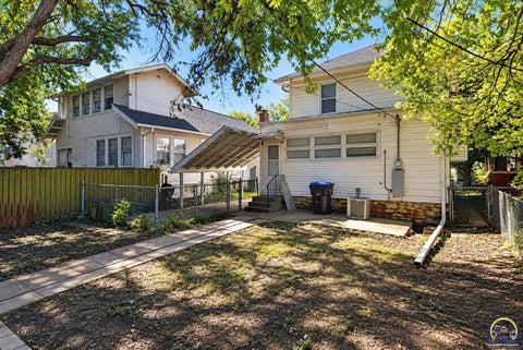 Tiny photo for 1184 SW Garfield Ave, Topeka, KS 66604 (MLS # 246880)