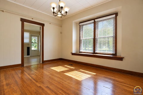 Tiny photo for 1184 SW Garfield Ave, Topeka, KS 66604 (MLS # 246880)