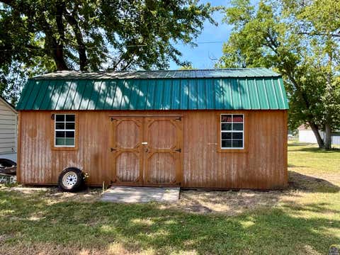 Tiny photo for 316 Main St, Osage City, KS 66523 (MLS # 246211)