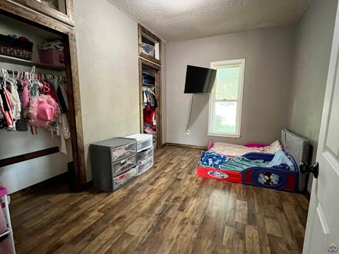 Tiny photo for 316 Main St, Osage City, KS 66523 (MLS # 246211)