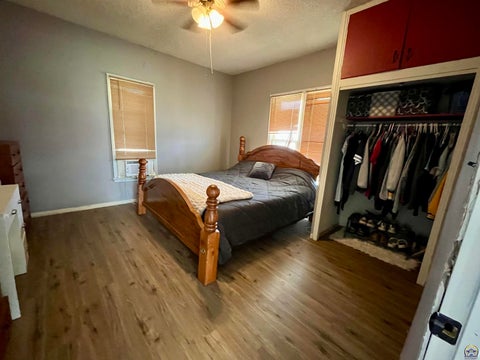 Tiny photo for 316 Main St, Osage City, KS 66523 (MLS # 246211)