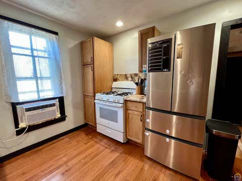 Tiny photo for 316 Main St, Osage City, KS 66523 (MLS # 246211)