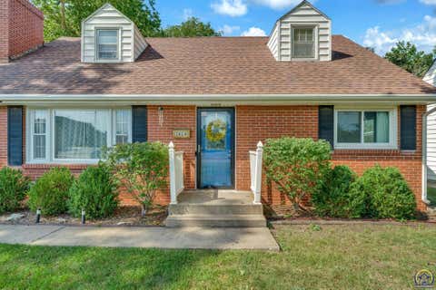 Tiny photo for 3626 SW 17th St, Topeka, KS 66604 (MLS # 246079)