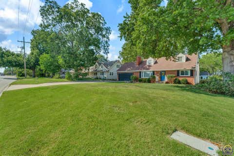 Tiny photo for 3626 SW 17th St, Topeka, KS 66604 (MLS # 246079)