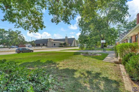 Tiny photo for 3626 SW 17th St, Topeka, KS 66604 (MLS # 246079)