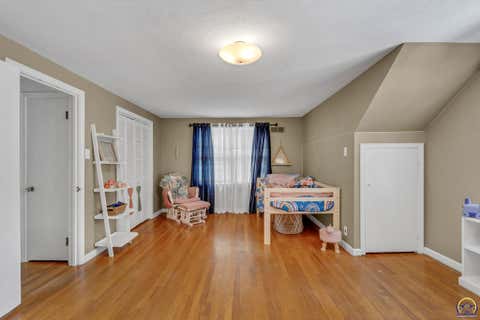 Tiny photo for 3626 SW 17th St, Topeka, KS 66604 (MLS # 246079)