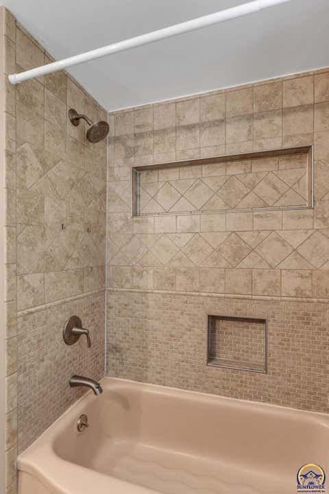 Tiny photo for 3626 SW 17th St, Topeka, KS 66604 (MLS # 246079)