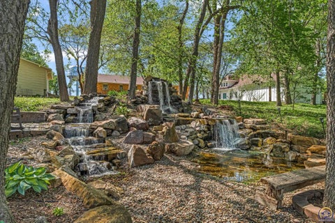 Tiny photo for 1006 Elm St, Valley Falls, KS 66088 (MLS # 244133)