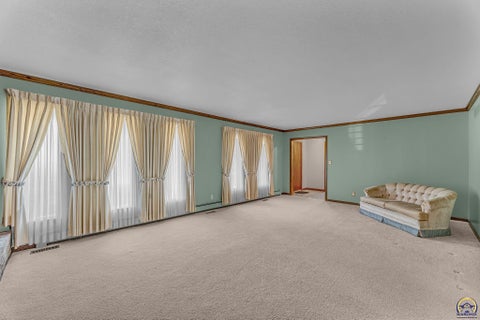 Tiny photo for 1006 Elm St, Valley Falls, KS 66088 (MLS # 244133)