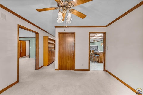 Tiny photo for 1006 Elm St, Valley Falls, KS 66088 (MLS # 244133)