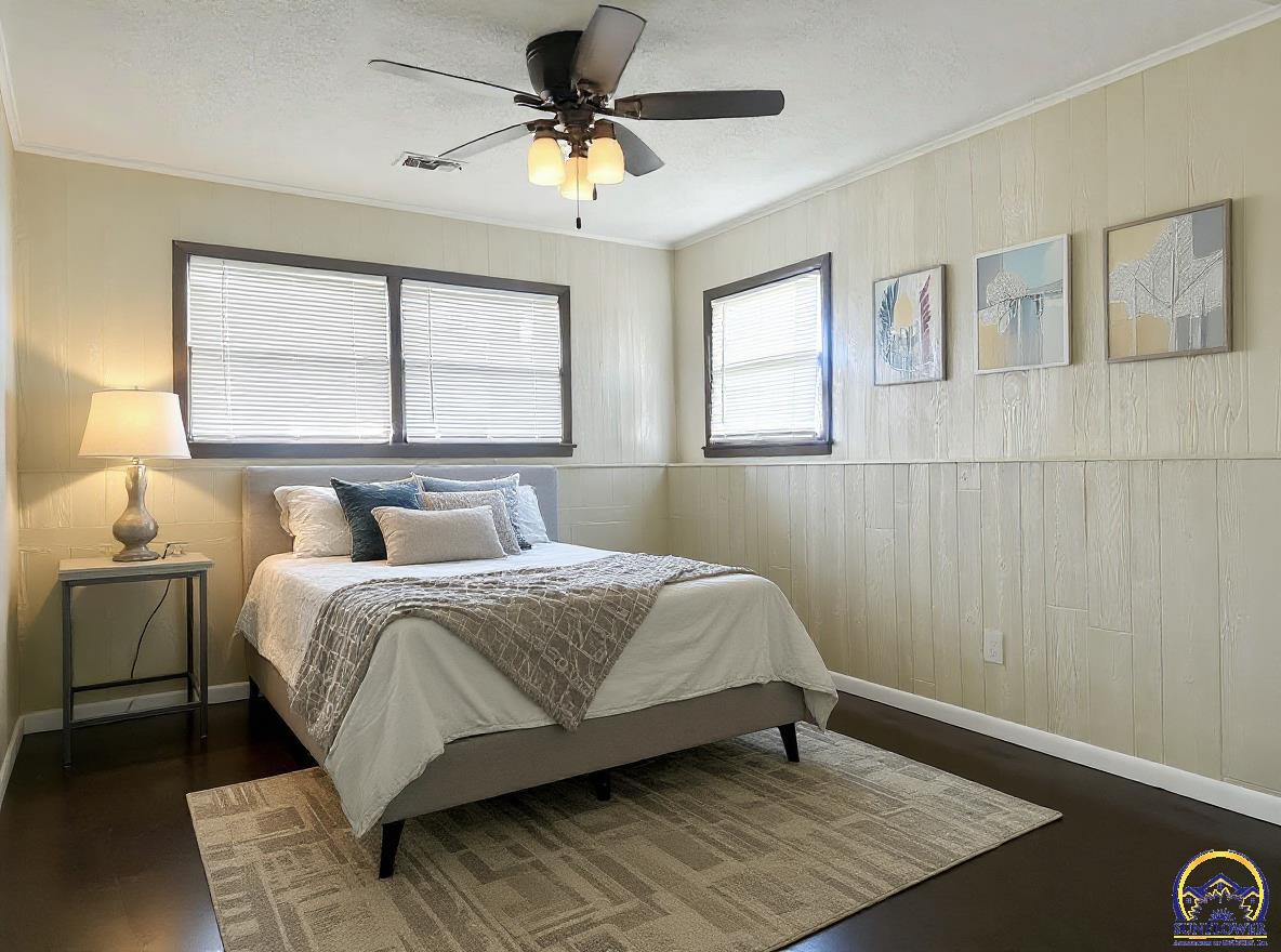 Auburn, Kansas 66402, United States, 5 Bedrooms Bedrooms, ,3 BathroomsBathrooms,Residential,Pending,156926