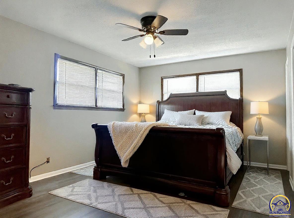 Auburn, Kansas 66402, United States, 5 Bedrooms Bedrooms, ,3 BathroomsBathrooms,Residential,Pending,156926