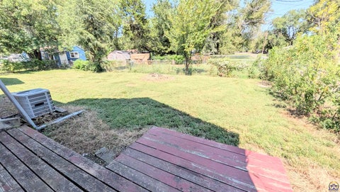 Tiny photo for 618 E 2nd Ave, Emporia, KS 66801 (MLS # 246332)
