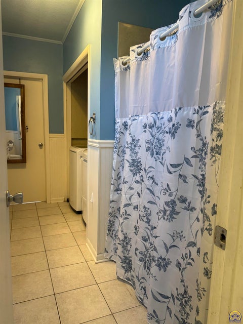 Tiny photo for 307 NE Freeman Ave, Topeka, KS 66616 (MLS # 246916)