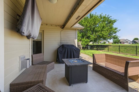 Tiny photo for 8715 William Dr, Manhattan, KS 66502 (MLS # 244701)