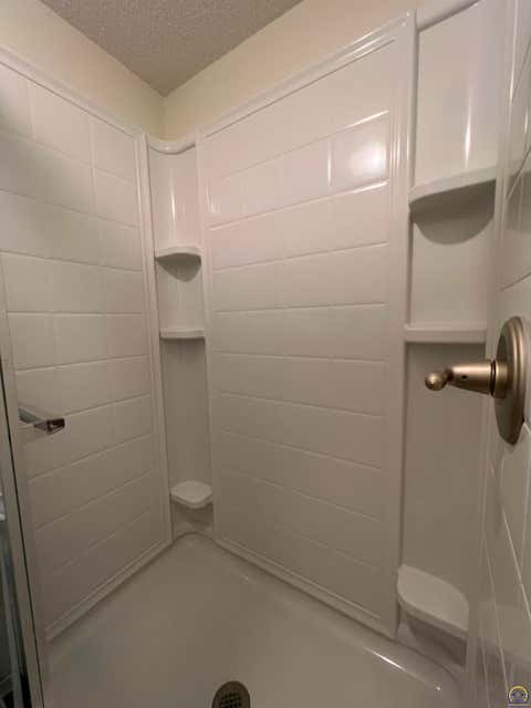 Tiny photo for 4140 SE Shawnee Heights Rd, Tecumseh, KS 66542 (MLS # 245684)