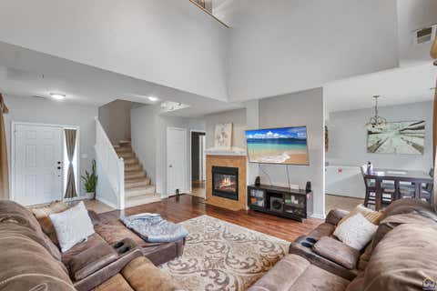 Tiny photo for 2341 Surrey Dr, Lawrence, KS 66046 (MLS # 244969)