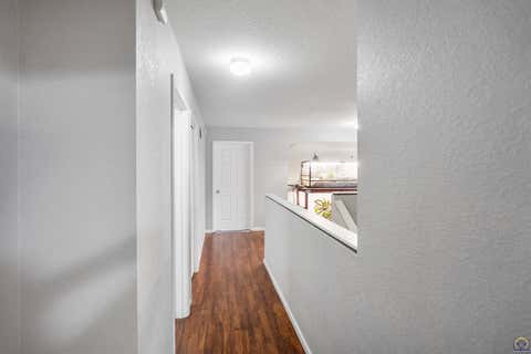 Tiny photo for 2341 Surrey Dr, Lawrence, KS 66046 (MLS # 244969)