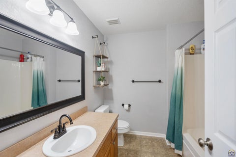 Tiny photo for 2341 Surrey Dr, Lawrence, KS 66046 (MLS # 244969)