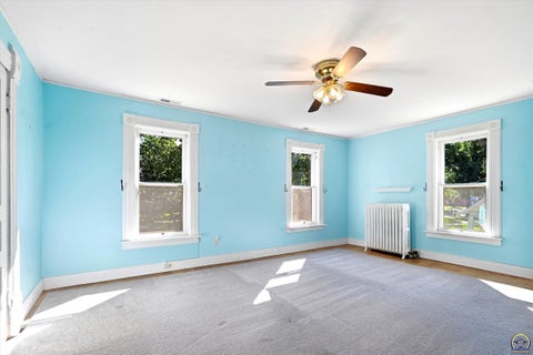 Tiny photo for 411 SW Greenwood Ave, Topeka, KS 66606 (MLS # 246872)