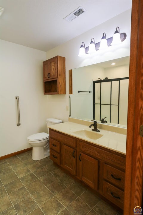 Tiny photo for 2913 Prairie St, Emporia, KS 66801 (MLS # 246448)