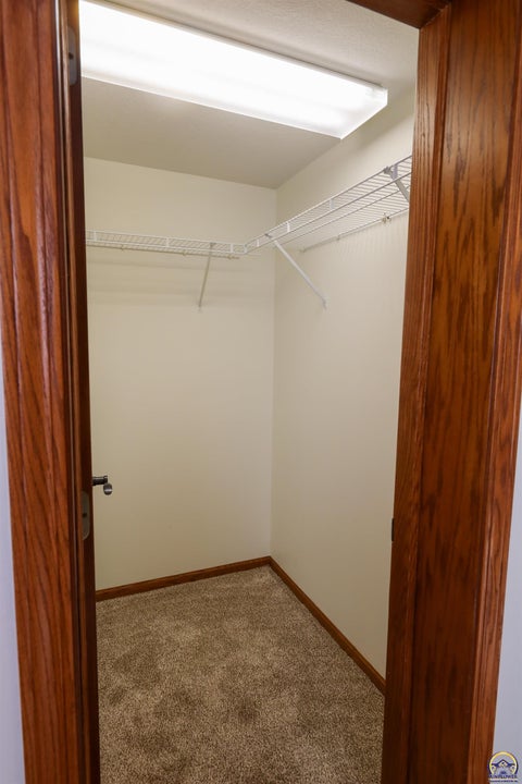 Tiny photo for 2913 Prairie St, Emporia, KS 66801 (MLS # 246448)