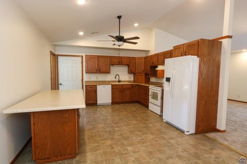 Tiny photo for 2913 Prairie St, Emporia, KS 66801 (MLS # 246448)