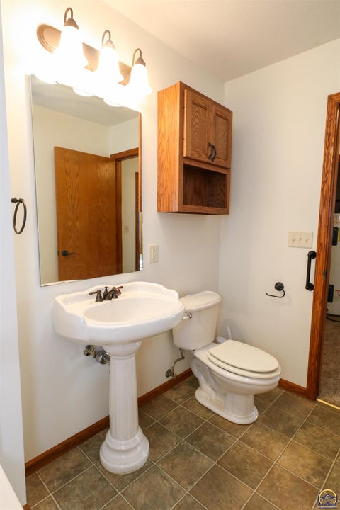 Tiny photo for 2913 Prairie St, Emporia, KS 66801 (MLS # 246448)