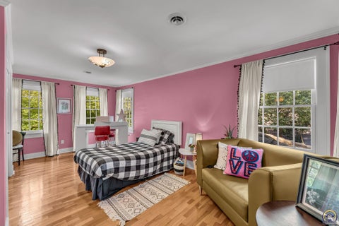 Tiny photo for 1321 SW Pembroke Ln, Topeka, KS 66604 (MLS # 245669)