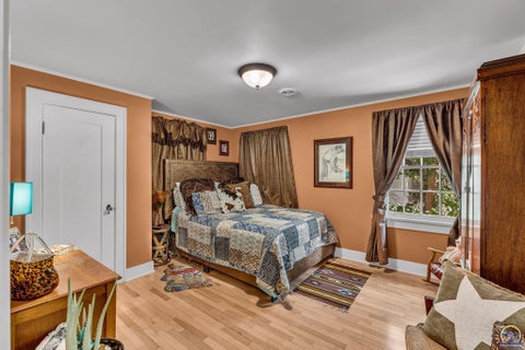 Tiny photo for 1321 SW Pembroke Ln, Topeka, KS 66604 (MLS # 245669)
