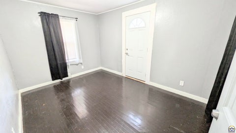 Tiny photo for 1006 Woodland St, Emporia, KS 66801 (MLS # 246502)