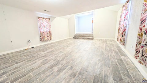 Tiny photo for 1006 Woodland St, Emporia, KS 66801 (MLS # 246502)