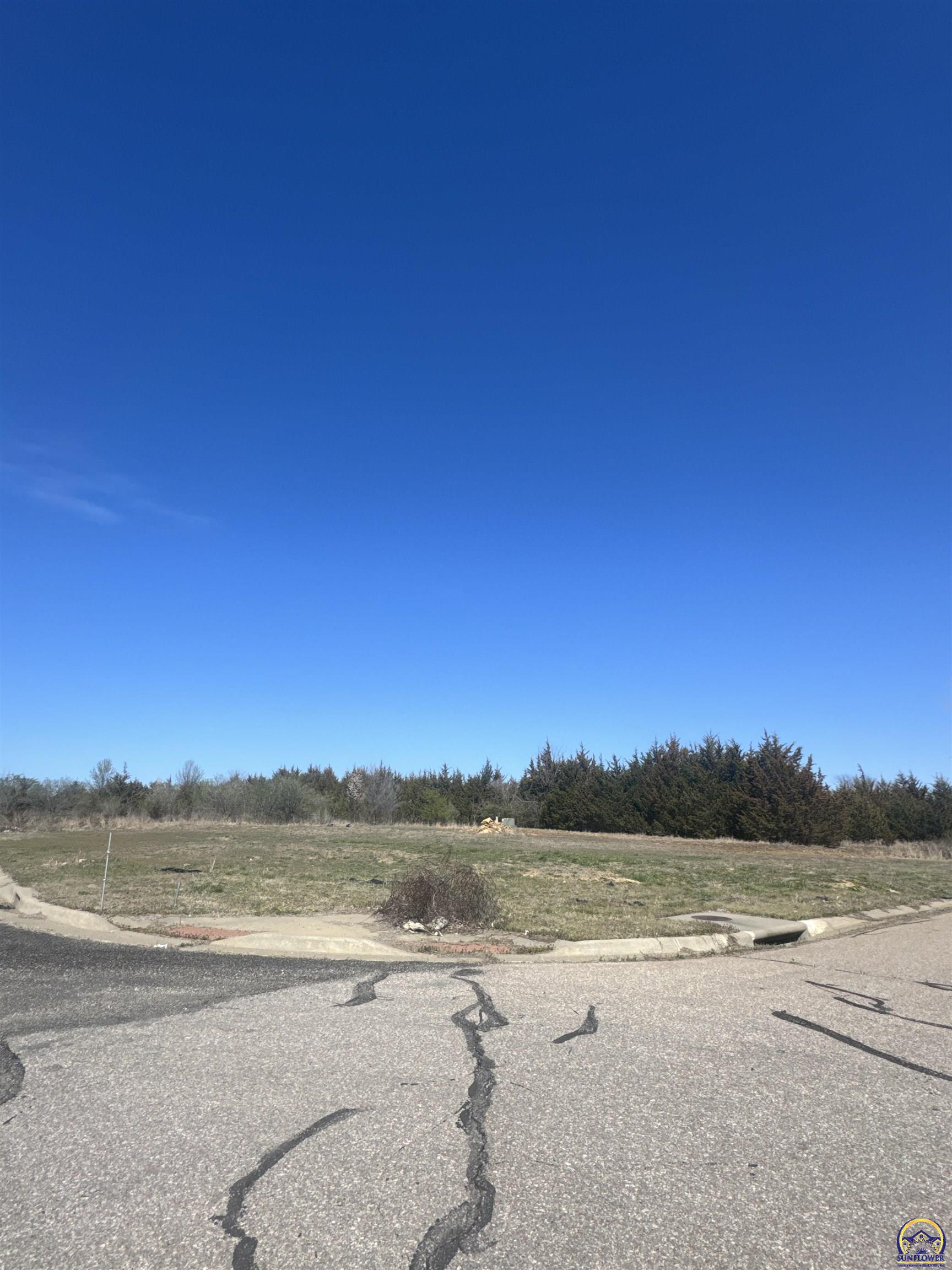 Topeka, Kansas 66609, United States, ,Land,Active,62443