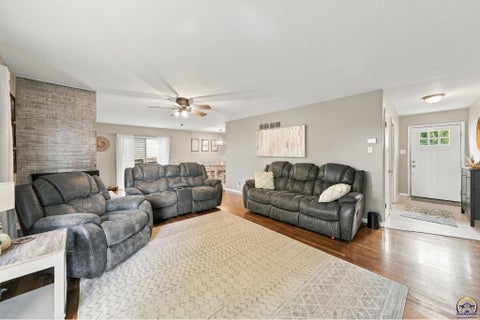 Tiny photo for 1816 SW 27th St, Topeka, KS 66611 (MLS # 246812)