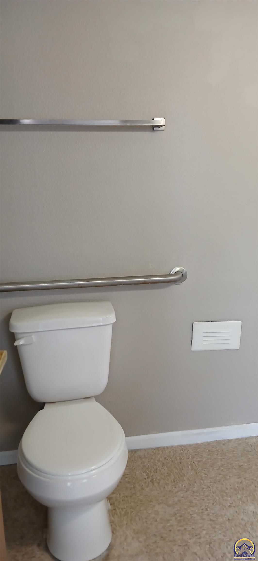 Eskridge, Kansas 66423, United States, ,Residential,Pending,25083