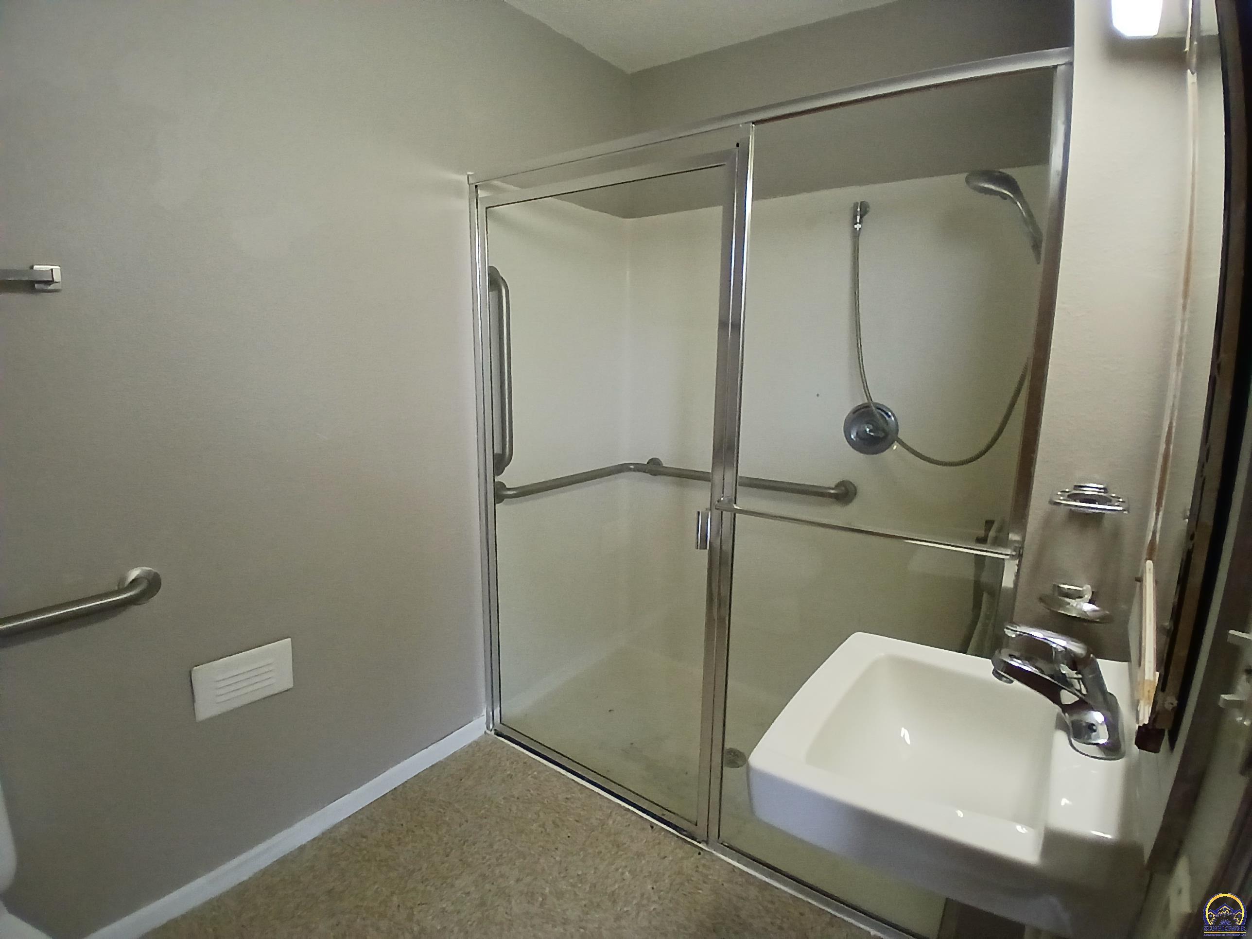 Eskridge, Kansas 66423, United States, ,Residential,Pending,25083