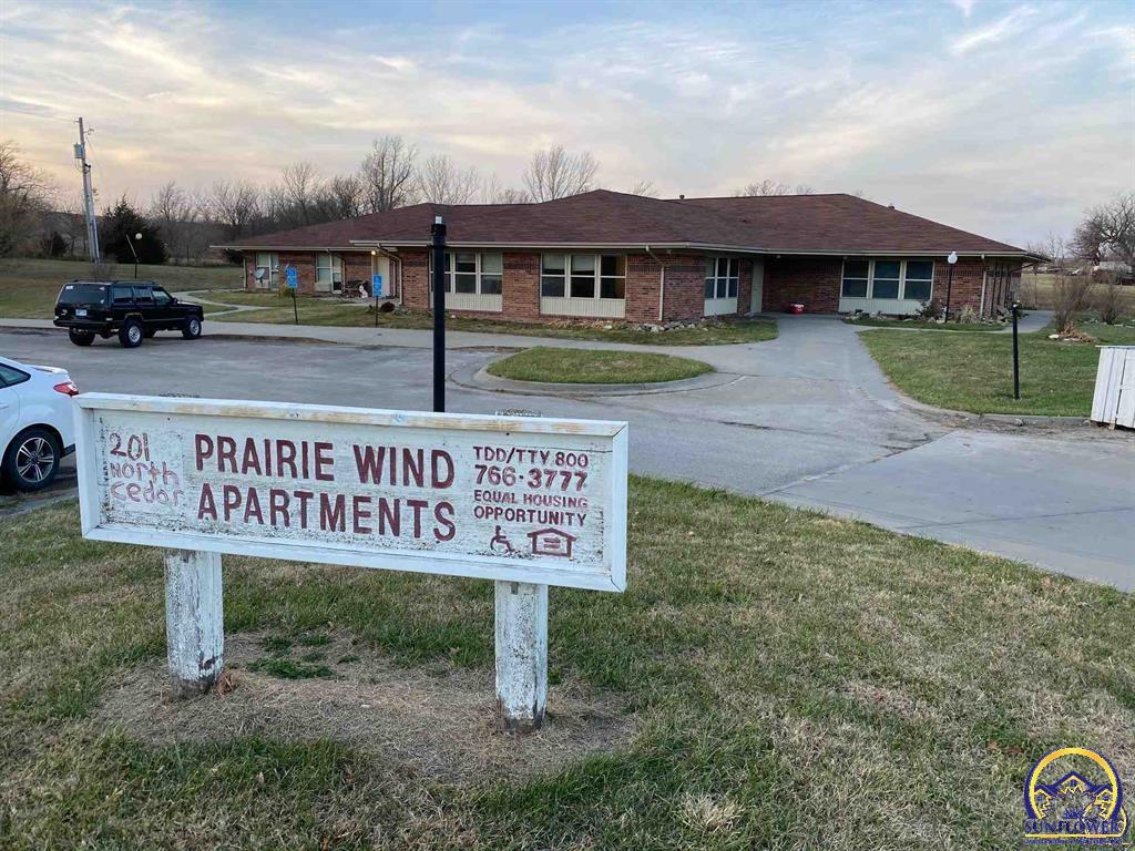 Eskridge, Kansas 66423, United States, ,Residential,Pending,25083 Eskridge, Kansas 66423, United States, ,Residential,Pending,25083