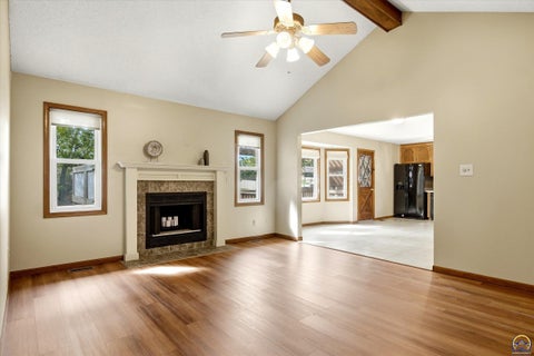 Tiny photo for 2837 SW Herefordshire Rd, Topeka, KS 66614 (MLS # 246735)