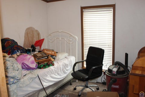 Tiny photo for 24795 S Ratner Rd, Lyndon, KS 66451 (MLS # 246907)