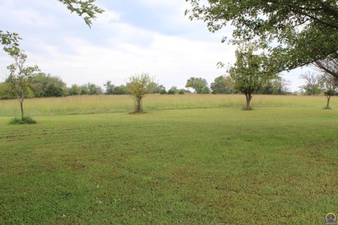 Tiny photo for 24795 S Ratner Rd, Lyndon, KS 66451 (MLS # 246907)