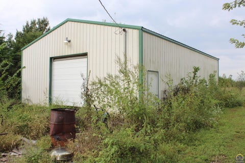 Tiny photo for 24795 S Ratner Rd, Lyndon, KS 66451 (MLS # 246907)