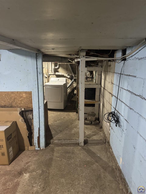 Tiny photo for 2201 NW Clay St, Topeka, KS 66608 (MLS # 246033)