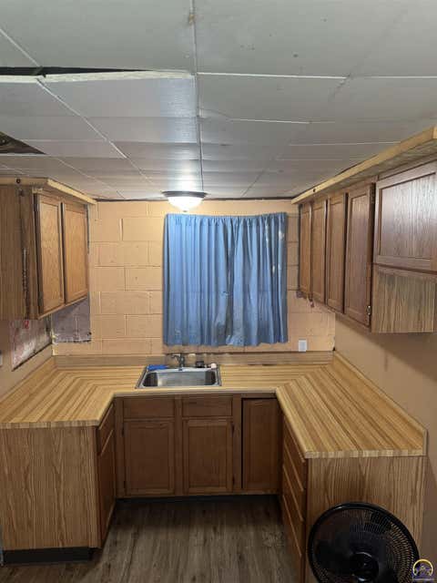 Tiny photo for 2201 NW Clay St, Topeka, KS 66608 (MLS # 246033)