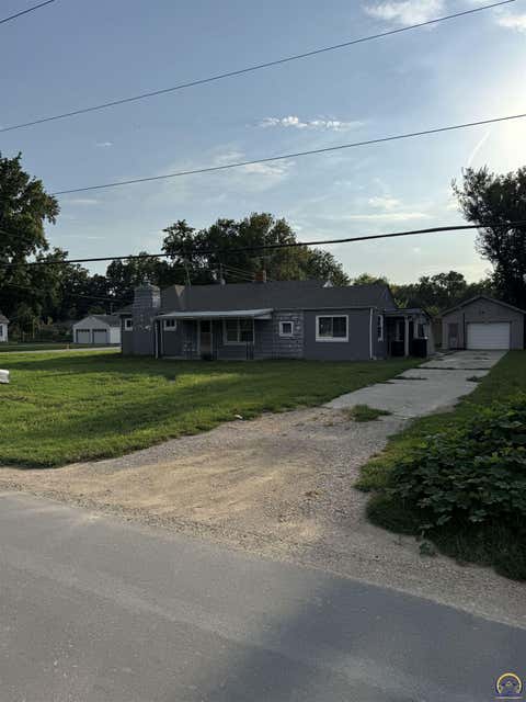 Tiny photo for 2201 NW Clay St, Topeka, KS 66608 (MLS # 246033)