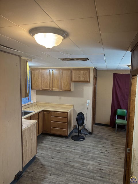 Tiny photo for 2201 NW Clay St, Topeka, KS 66608 (MLS # 246033)