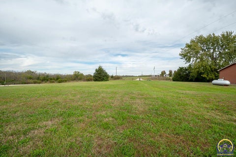 Tiny photo for 10879 90th St, Oskaloosa, KS 66066 (MLS # 247105)