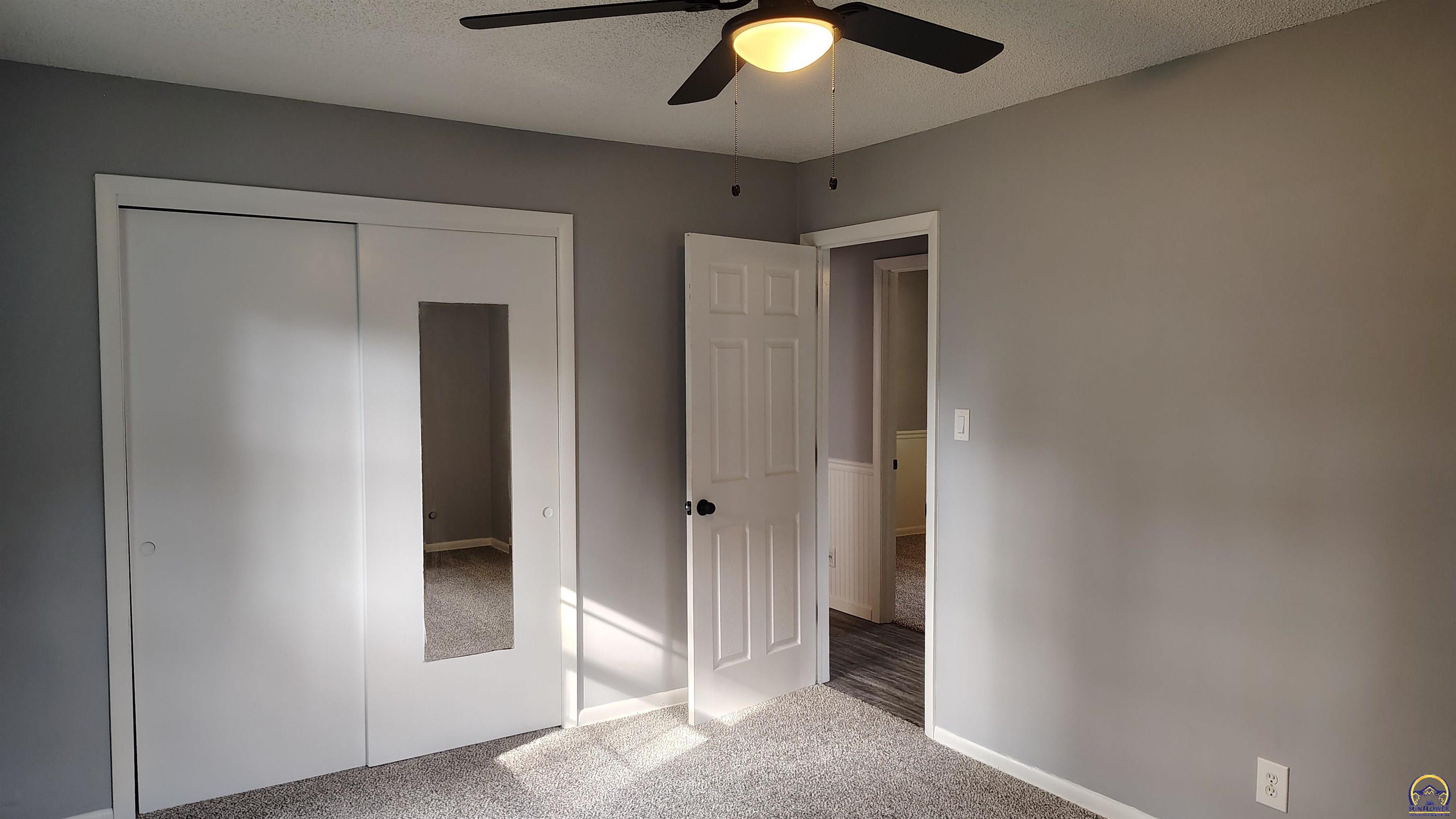 Topeka, Kansas 66614, United States, 3 Bedrooms Bedrooms, ,2 BathroomsBathrooms,Residential,Pending,208689