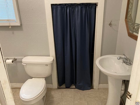 Tiny photo for 1918 SW Lincoln St, Topeka, KS 66604 (MLS # 246905)